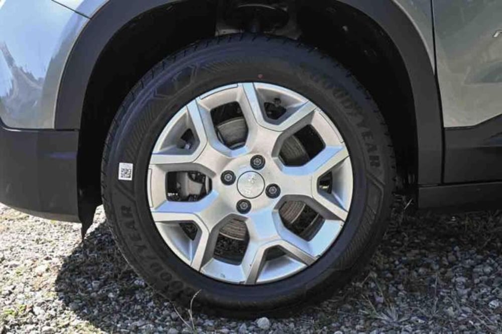Jeep Avenger nuova a Torino (10)