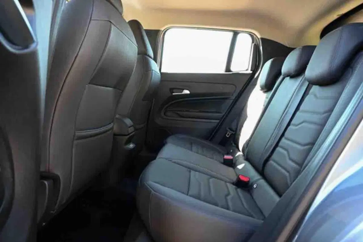 Jeep Avenger nuova a Torino (15)