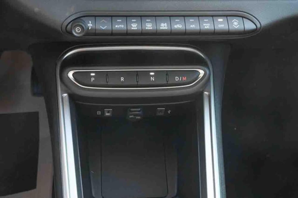 Jeep Avenger nuova a Torino (19)