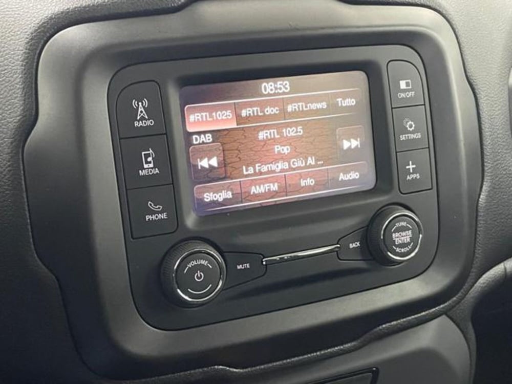 Jeep Renegade usata a Como (13)