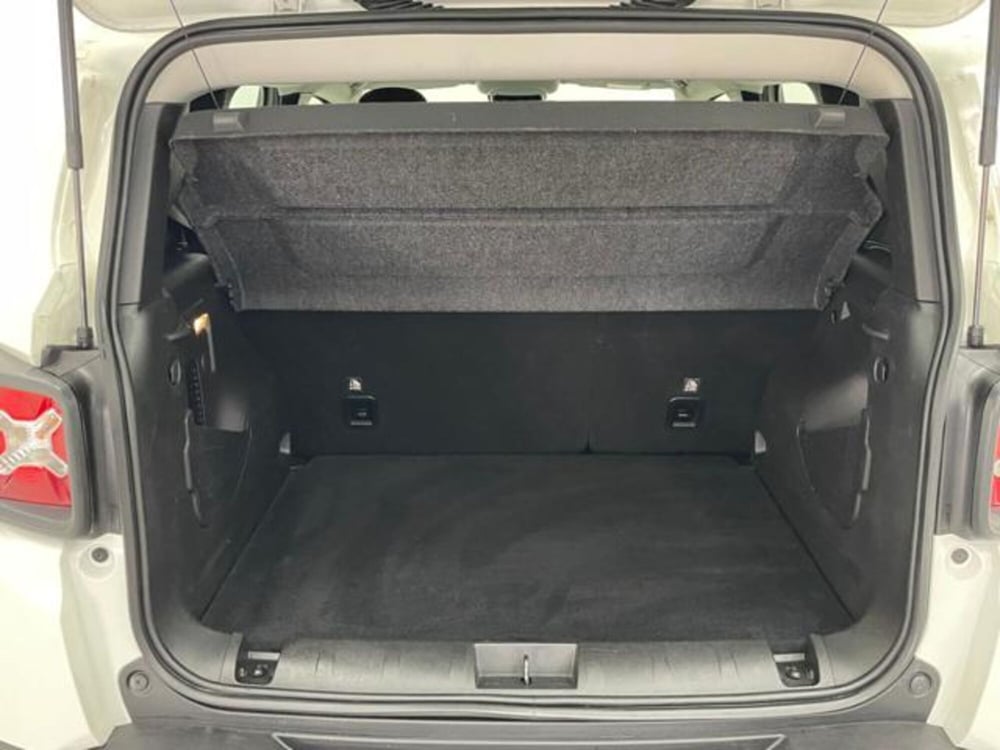 Jeep Renegade usata a Como (17)