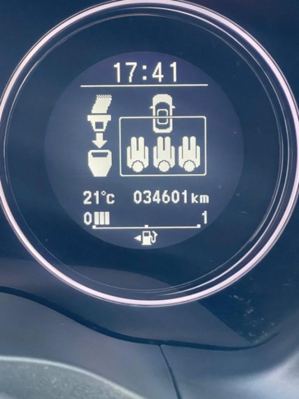 Honda HR-V usata a Novara (17)