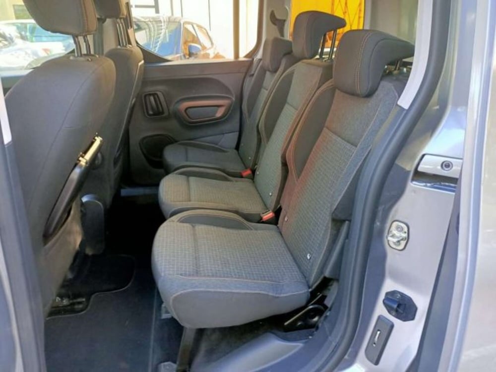 Peugeot Rifter usata a Firenze (16)