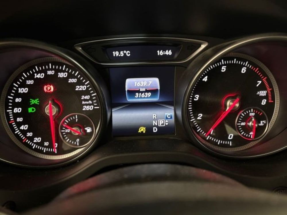 Mercedes-Benz GLA SUV usata a Bologna (13)