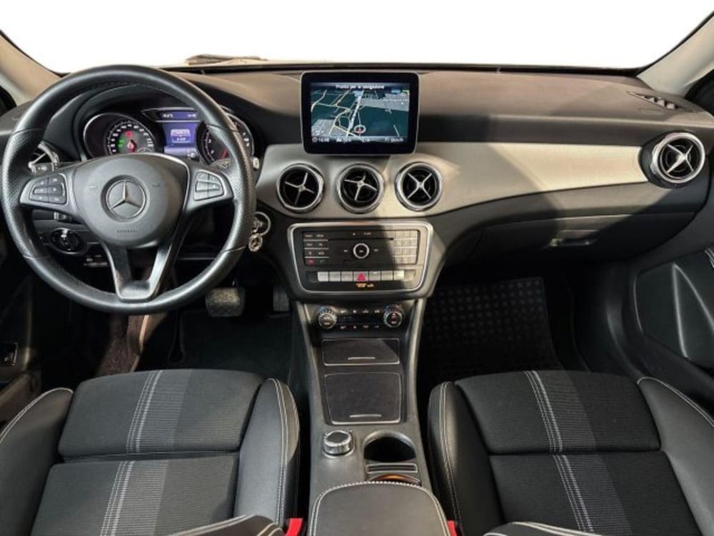 Mercedes-Benz GLA SUV usata a Bologna (9)