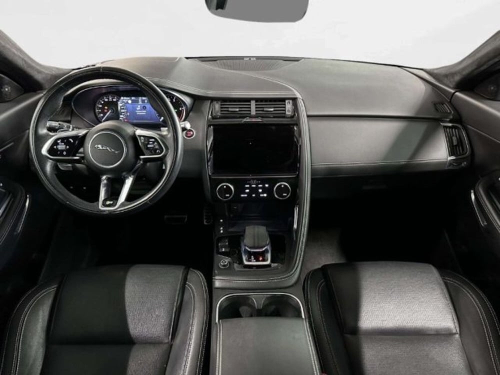 Jaguar E-Pace usata a Siena (5)
