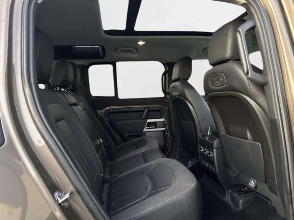 Land Rover Defender usata a Siena (4)