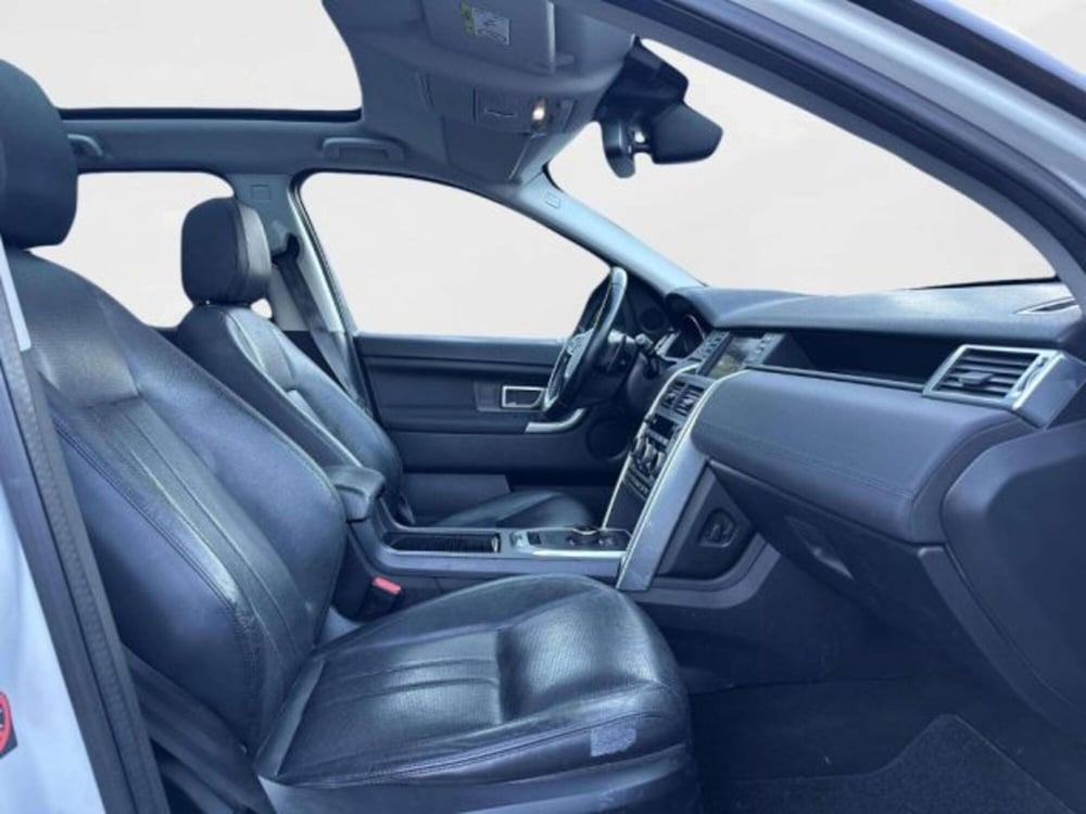 Land Rover Discovery Sport usata a Siena (3)