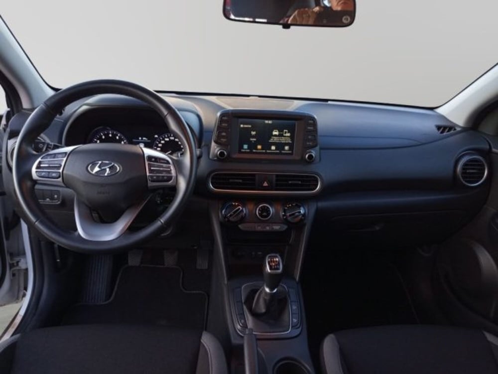 Hyundai Kona usata a Frosinone (13)