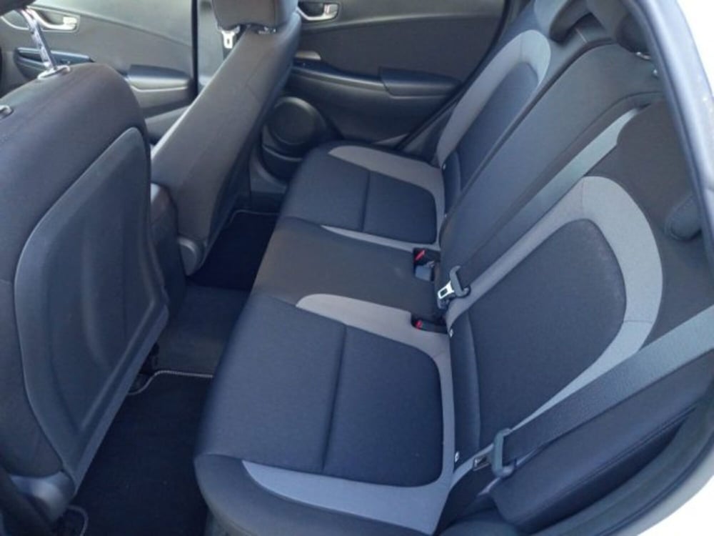 Hyundai Kona usata a Frosinone (14)