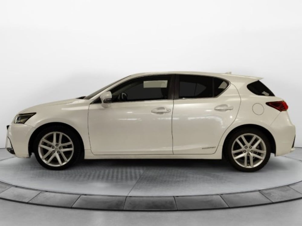 Lexus CT usata a Modena (3)
