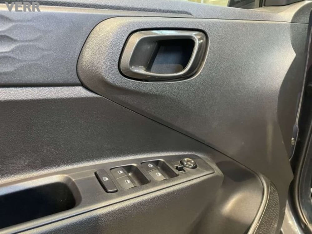 Hyundai i10 nuova a Milano (9)