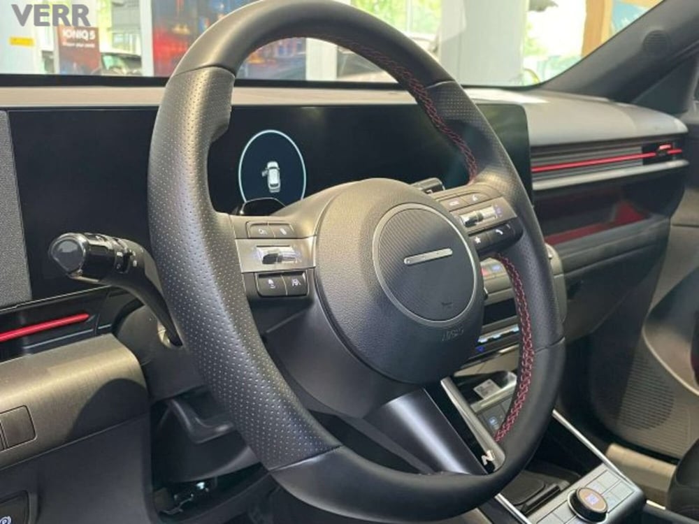 Hyundai Kona usata a Milano (8)