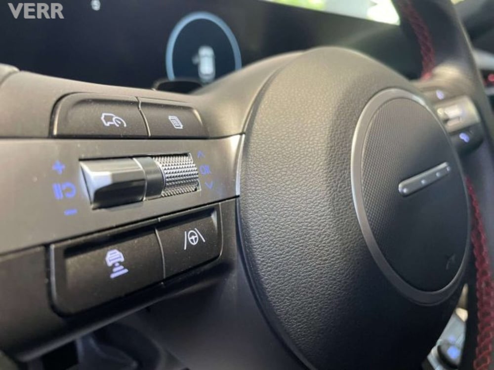 Hyundai Kona usata a Milano (9)