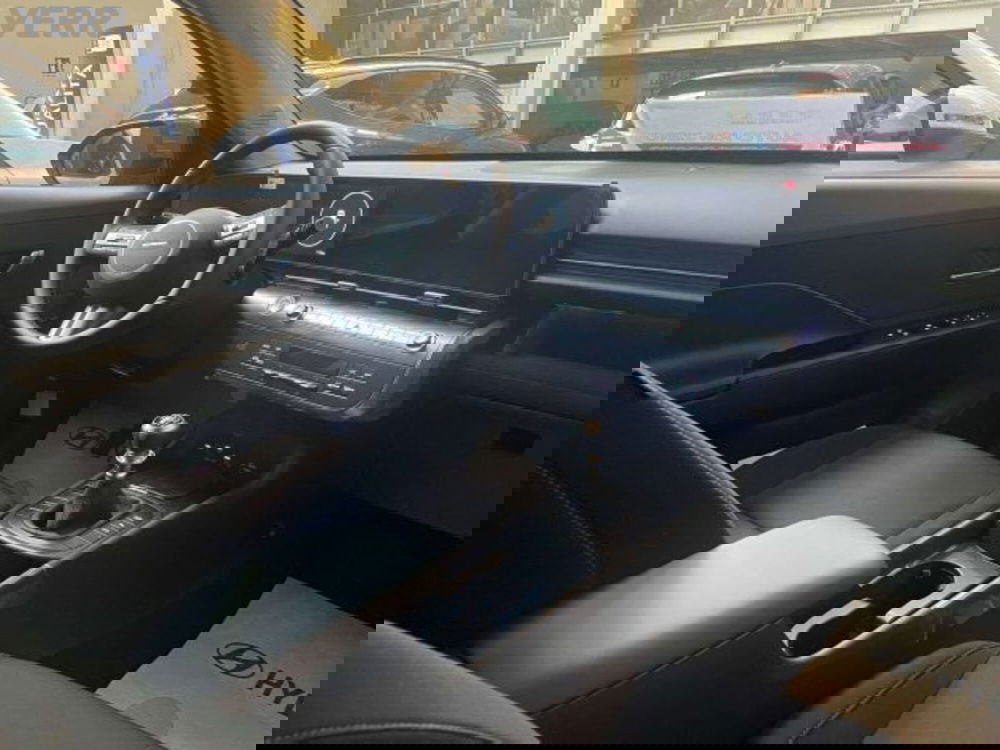 Hyundai Kona nuova a Milano (5)