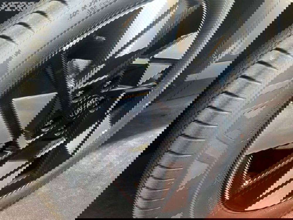 Hyundai Kona nuova a Milano (7)