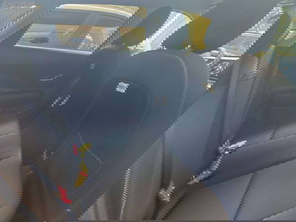 Hyundai Kona nuova a Milano (8)