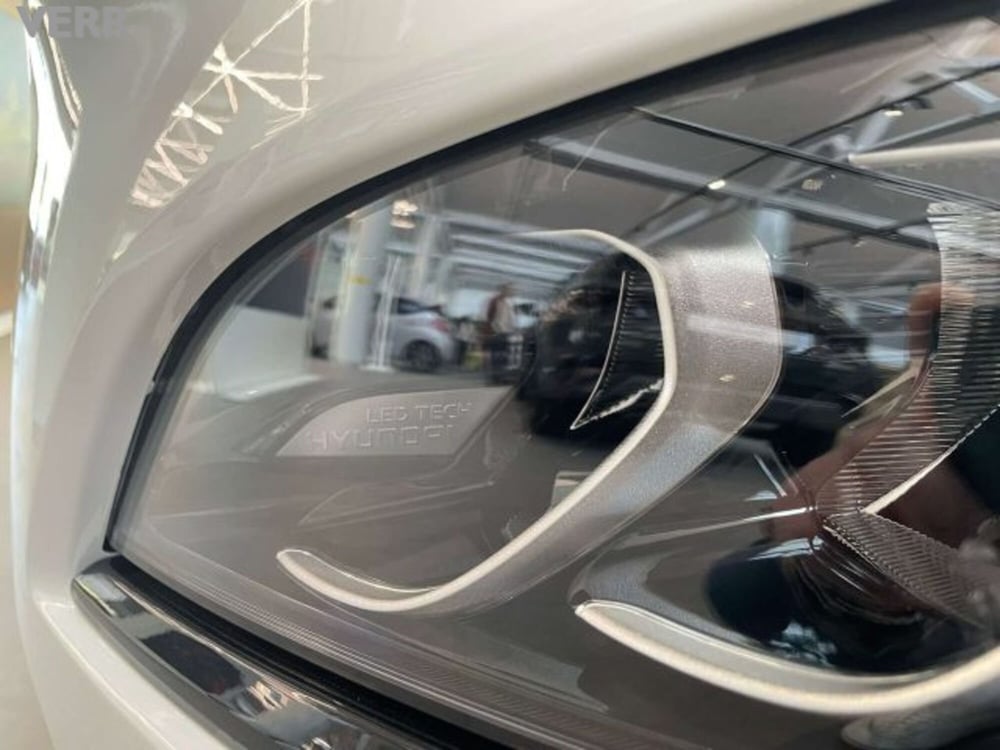Hyundai Kona usata a Milano (11)