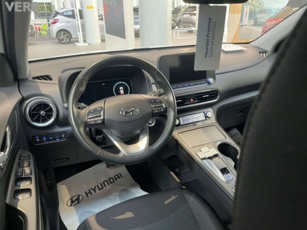 Hyundai Kona usata a Milano (7)
