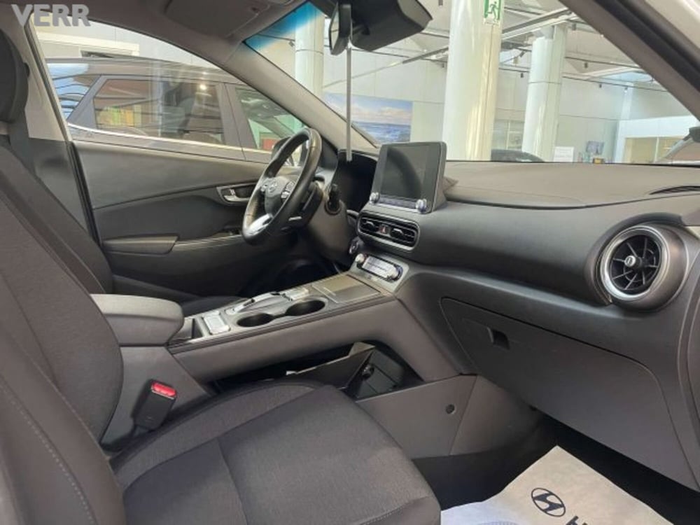 Hyundai Kona usata a Milano (9)