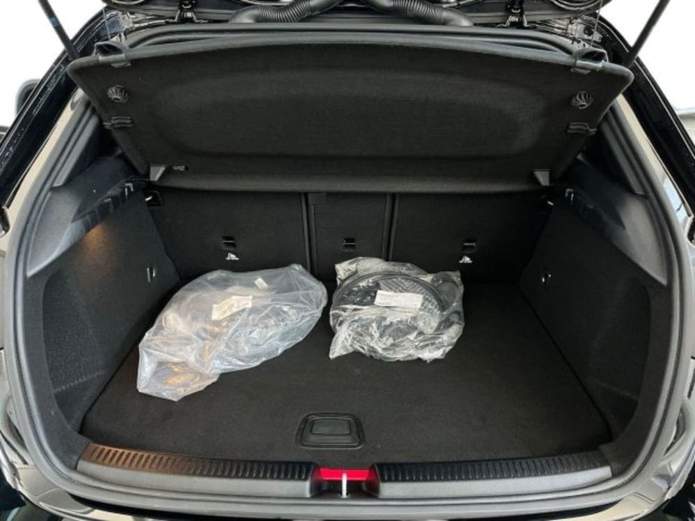 Mercedes-Benz Classe A Sedan usata a Verona (13)