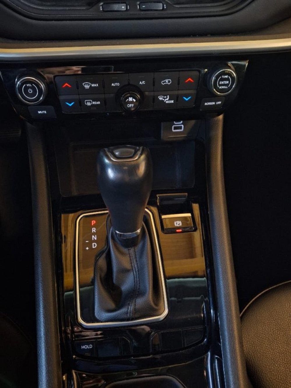 Jeep Compass usata a Vicenza (14)