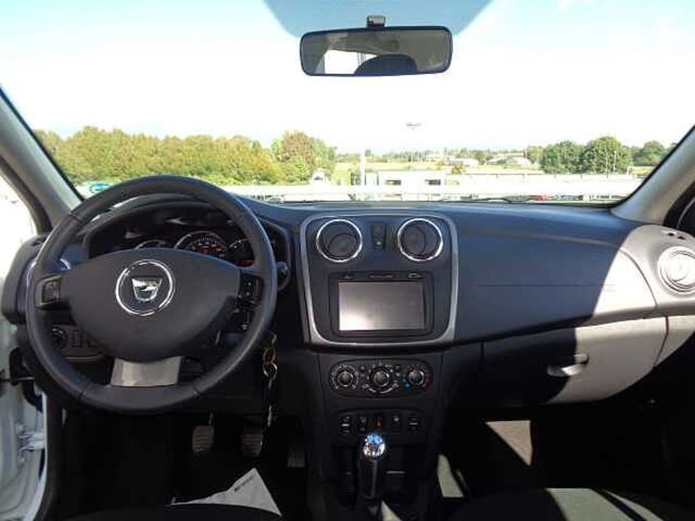 Dacia Sandero usata a Treviso (11)