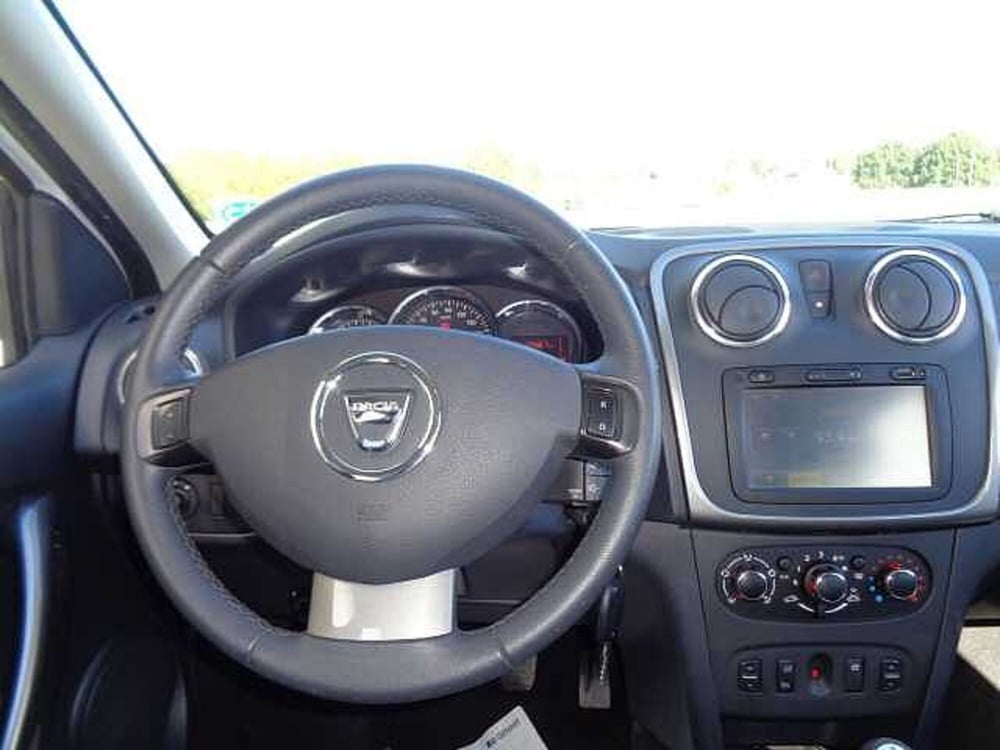Dacia Sandero usata a Treviso (12)