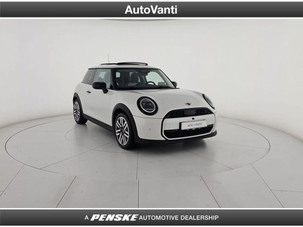 MINI Mini nuova a Bologna (6)