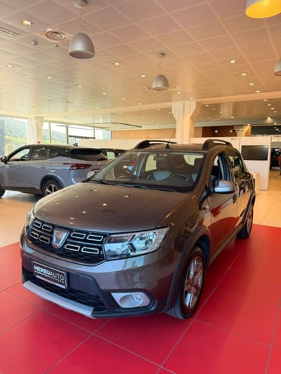 Dacia Sandero Stepway 0.9 TCe 90 CV Comfort del 2020 usata a Sassari