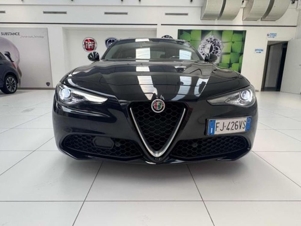 Alfa Romeo Giulia usata a Vercelli (20)