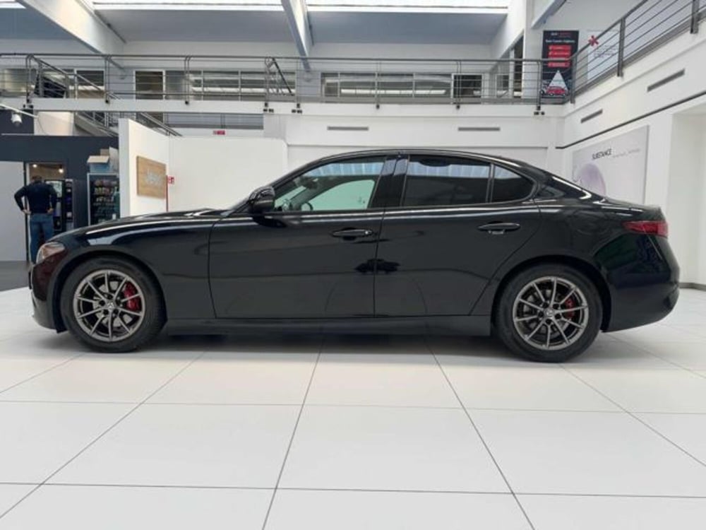 Alfa Romeo Giulia usata a Vercelli (4)