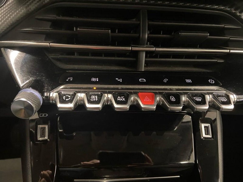 Peugeot 2008 usata a Torino (11)