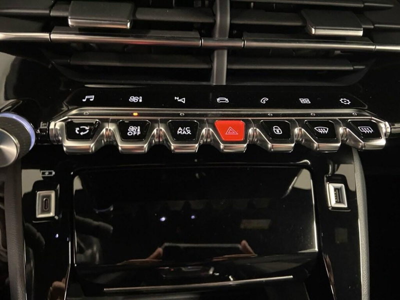 Peugeot 208 usata a Torino (11)