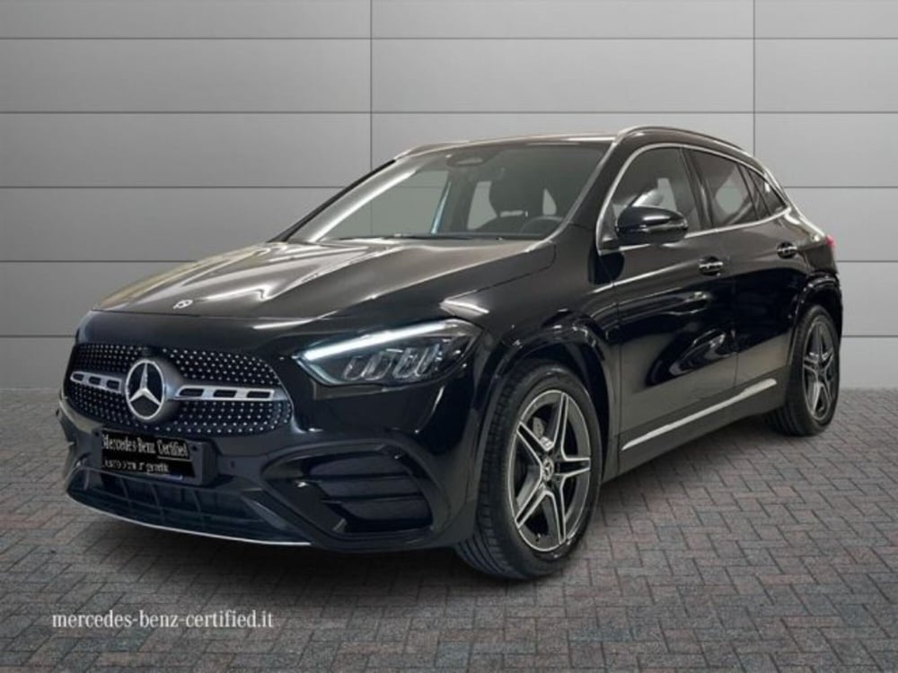 Mercedes-Benz GLA SUV usata a Avellino