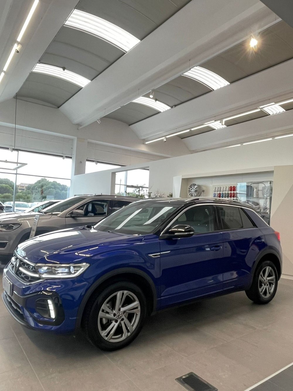 Volkswagen T-Roc Cabrio usata a Sassari (4)