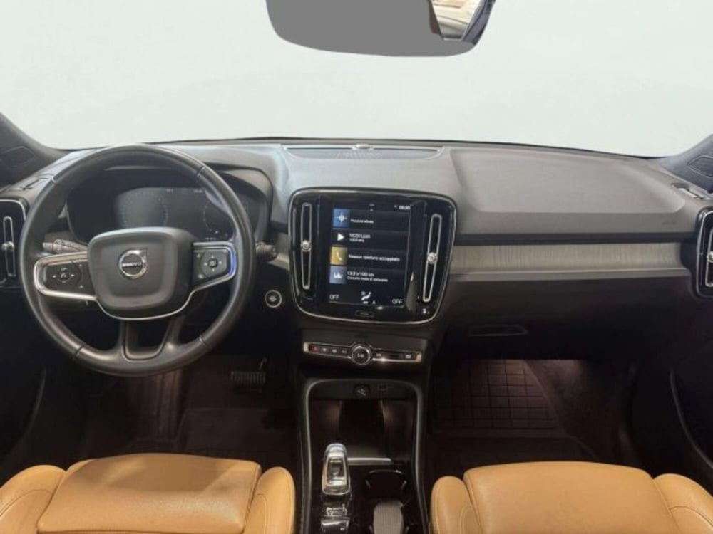 Volvo XC40 usata a Firenze (14)