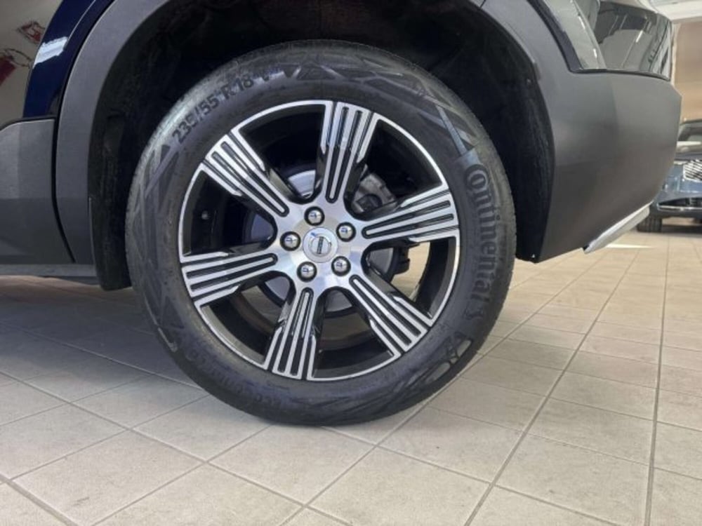 Volvo XC40 usata a Firenze (8)
