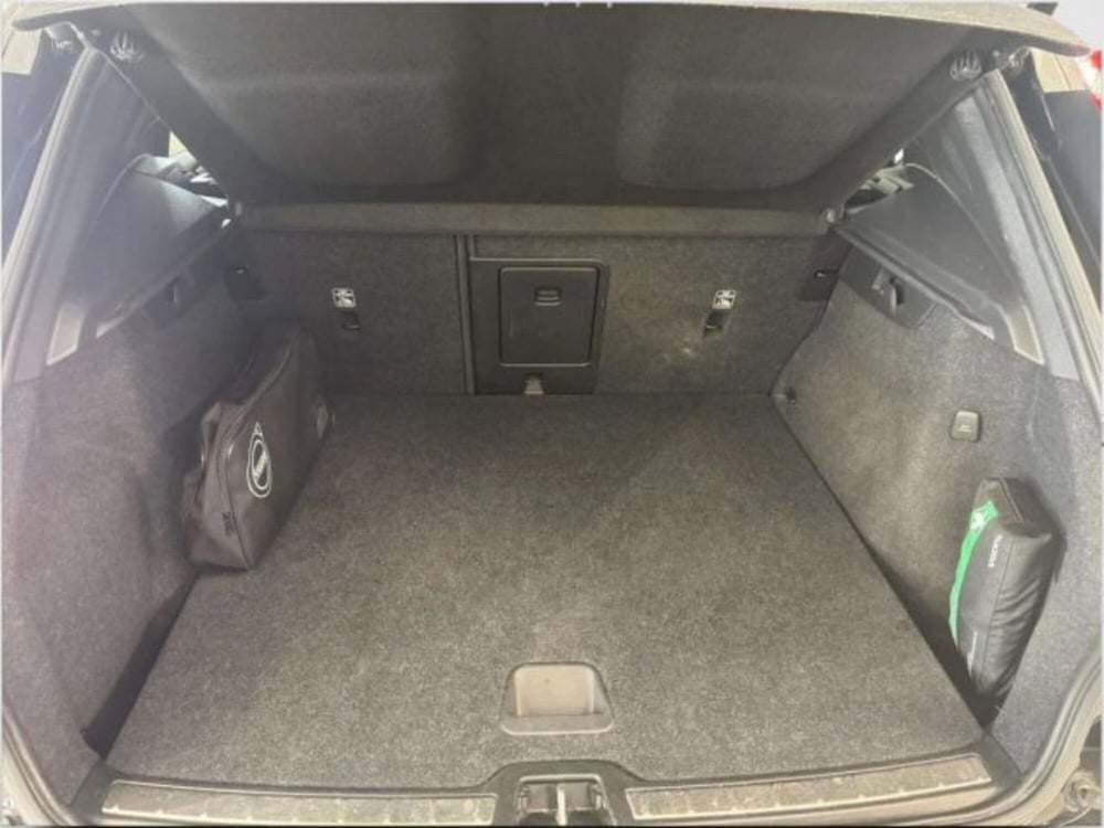 Volvo XC40 usata a Firenze (9)