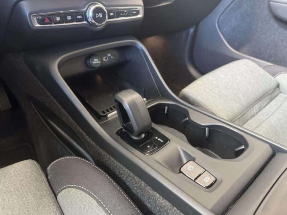 Volvo XC40 usata a Firenze (18)