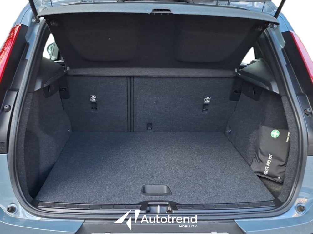 Volvo XC40 usata a Bari (15)