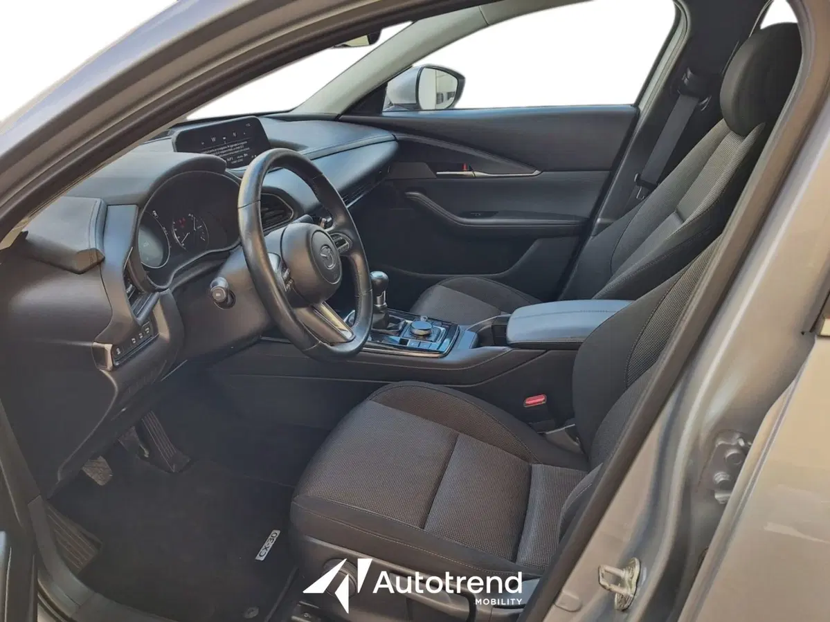 Mazda CX-30 usata a Bari (6)