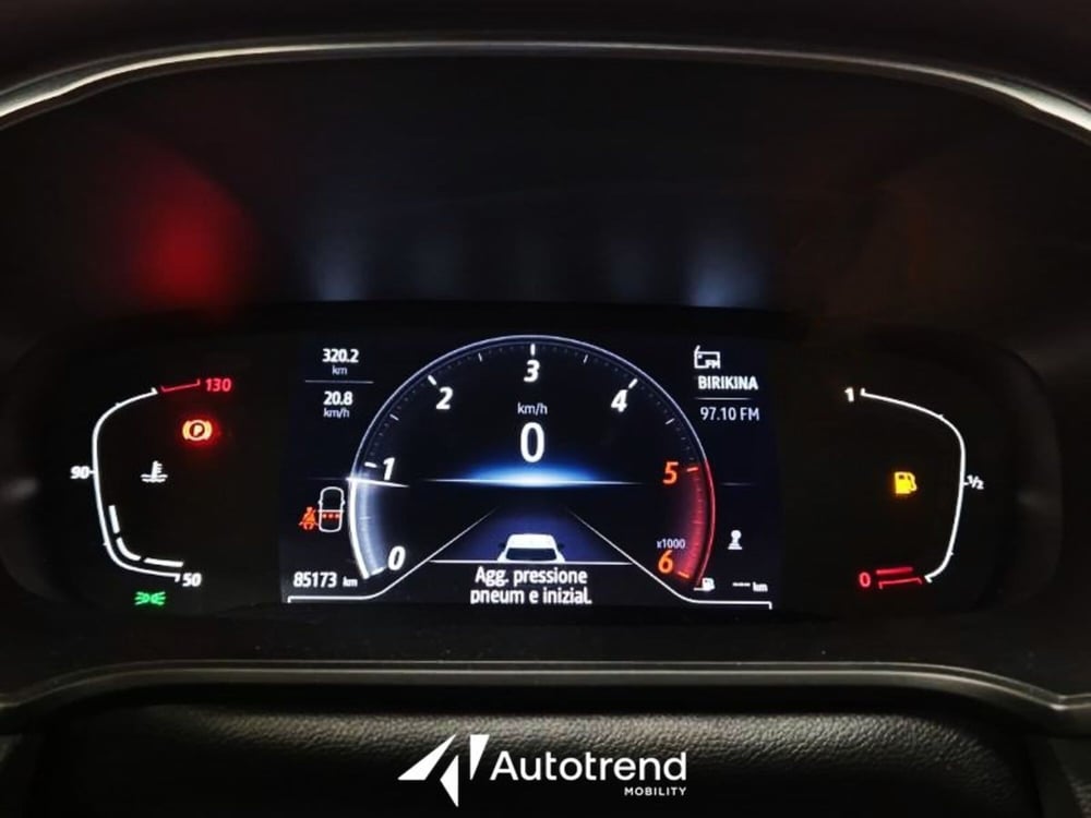 Renault Mégane Sporter usata a Bari (12)