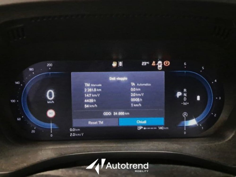 Volvo XC60 usata a Bari (6)