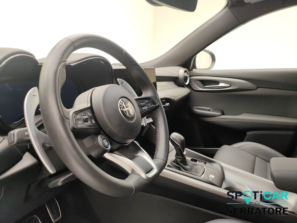 Alfa Romeo Tonale usata a Como (16)
