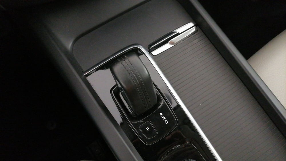 Volvo XC60 usata a Roma (13)