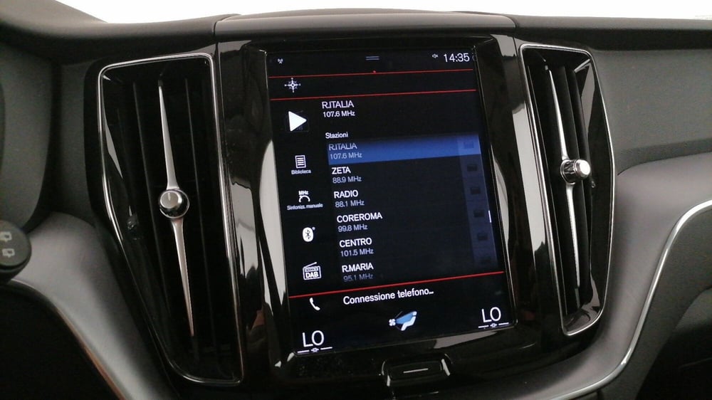 Volvo XC60 usata a Roma (17)