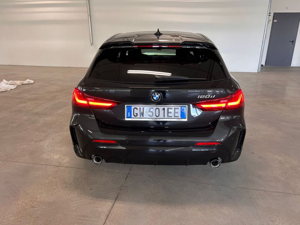 BMW Serie 1 nuova a Torino (3)