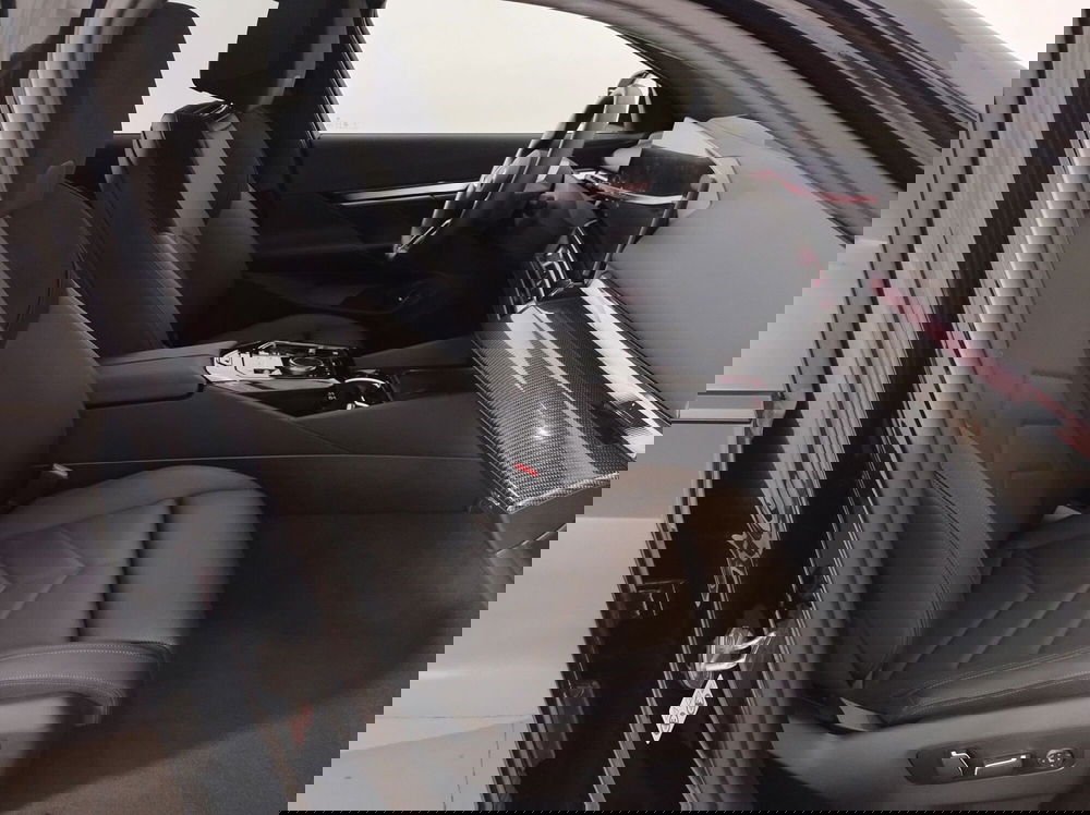 BMW i5 Touring usata a Torino (10)