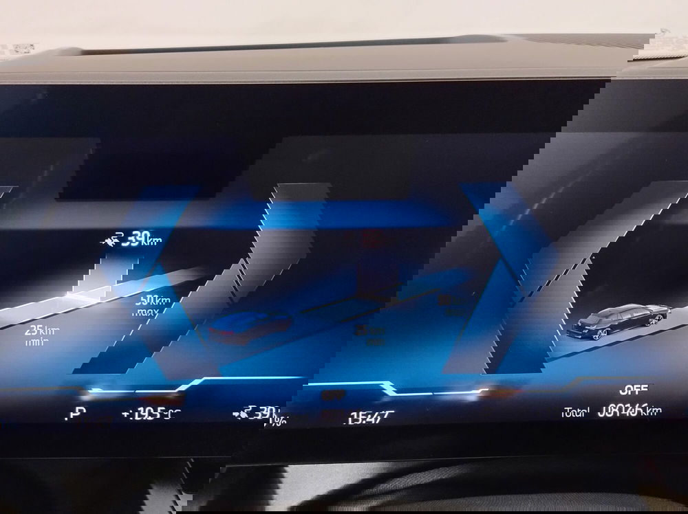 BMW i5 Touring usata a Torino (14)